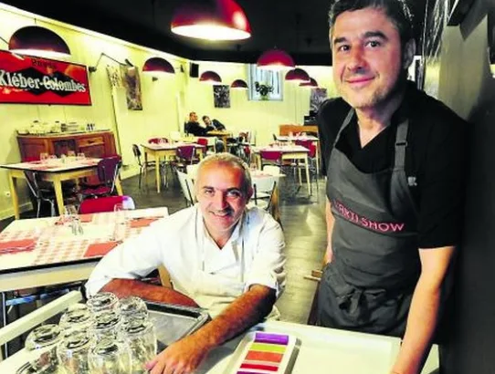 Éric Lecesne et Philippe Frattini dans la salle de L'Arti Show
